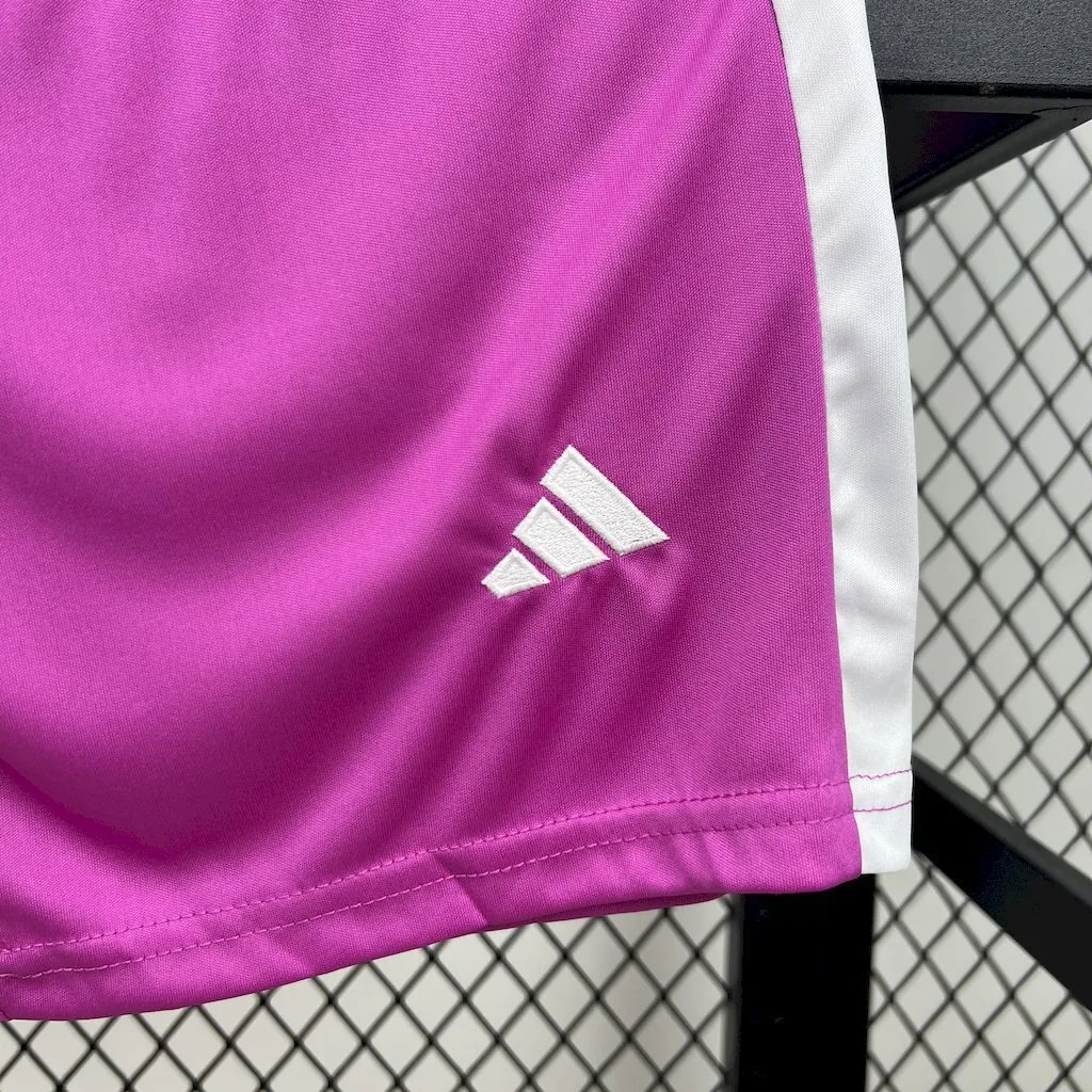 Real Madrid 2025/26 Purple goalkeeper Kids Kit, foto 3