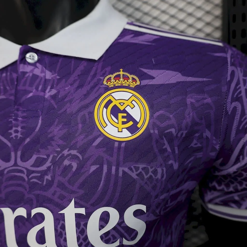 Real Madrid 2025/26 Purple special edition Jersey Player Version, foto 2