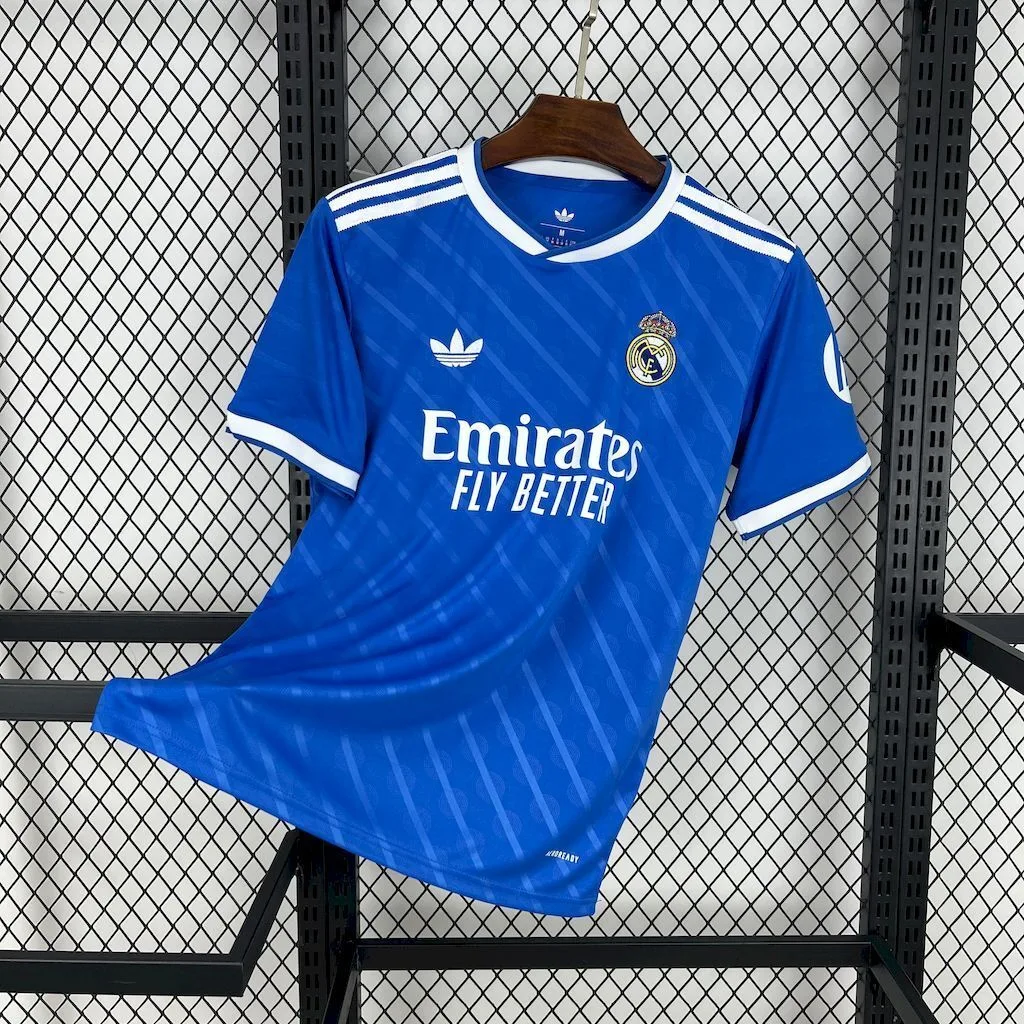 Real Madrid 2025/26 Third Jersey, foto 1