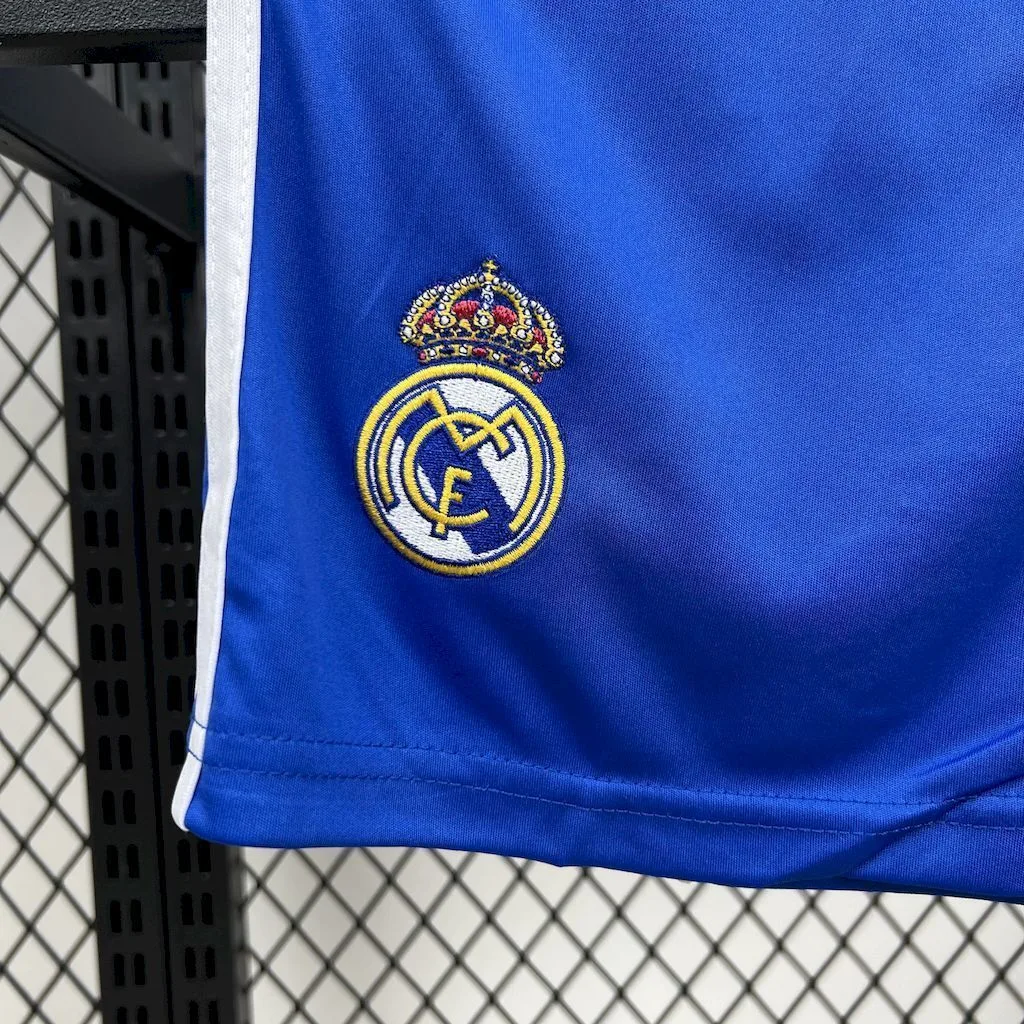 Real Madrid 2025/26 Third Kids Kit, foto 4