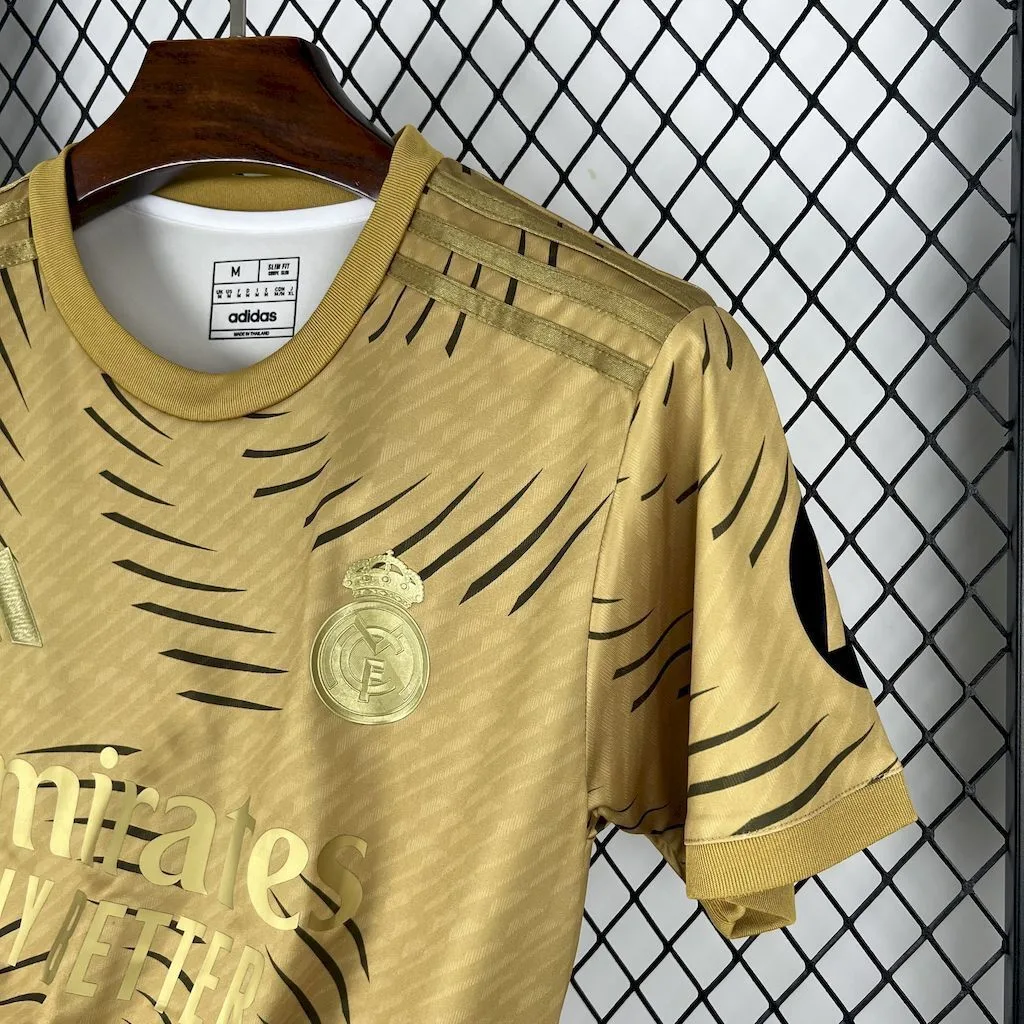 Real Madrid 2025/26 Training Gold Jersey, foto 5