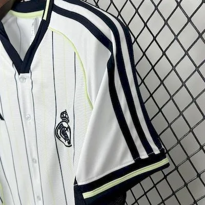 Real Madrid 2025/26 US Pack Jersey, foto 4
