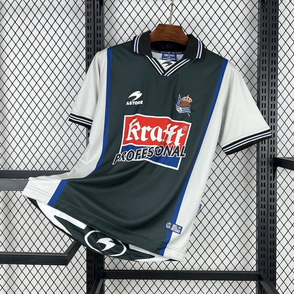 Real Sociedad 2000/02 Away Retro Jersey, foto 1