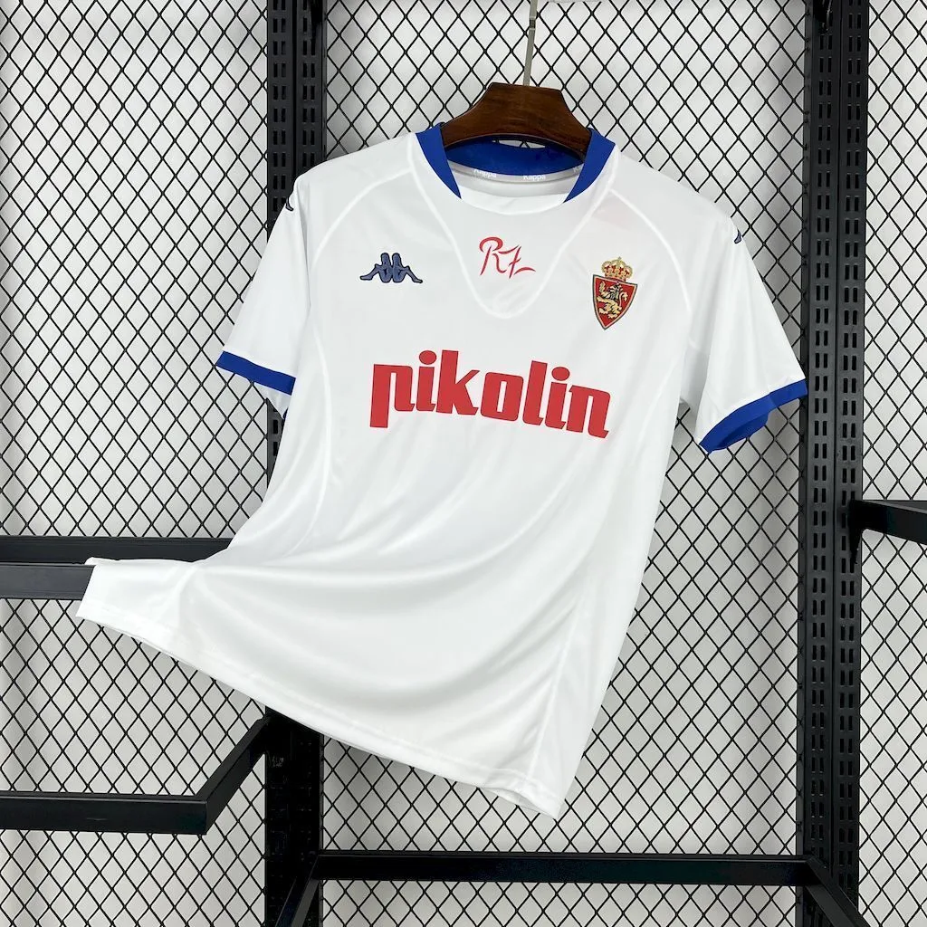 Real Zaragoza 2001/02 Home Retro Jersey, foto 1