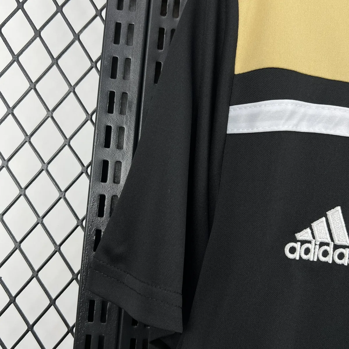 Retro Ajax 2018/19 Away Jersey, foto 3