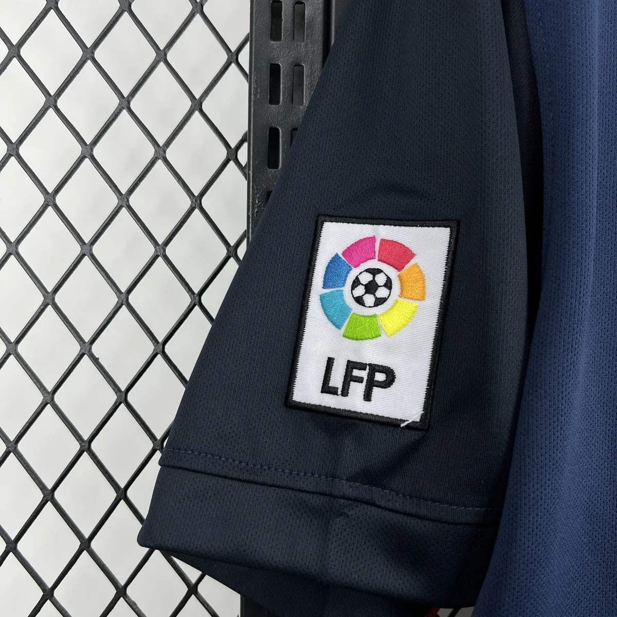 Retro Atletico Madrid 2015/16 Away Jersey, foto 6