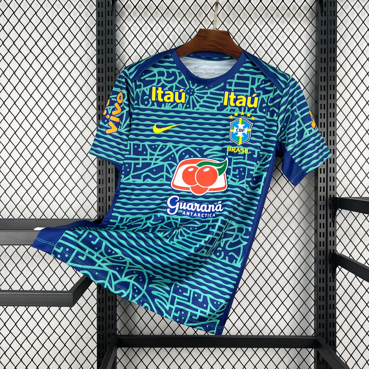 Retro Brazil 2024 Pre-Match Jersey, foto 1