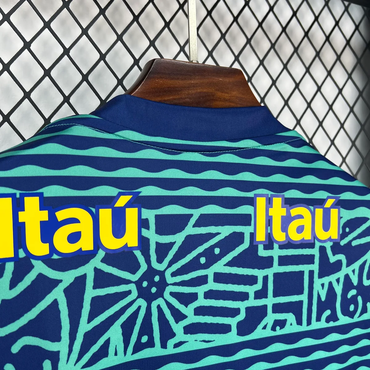 Retro Brazil 2024 Pre-Match Jersey, foto 2