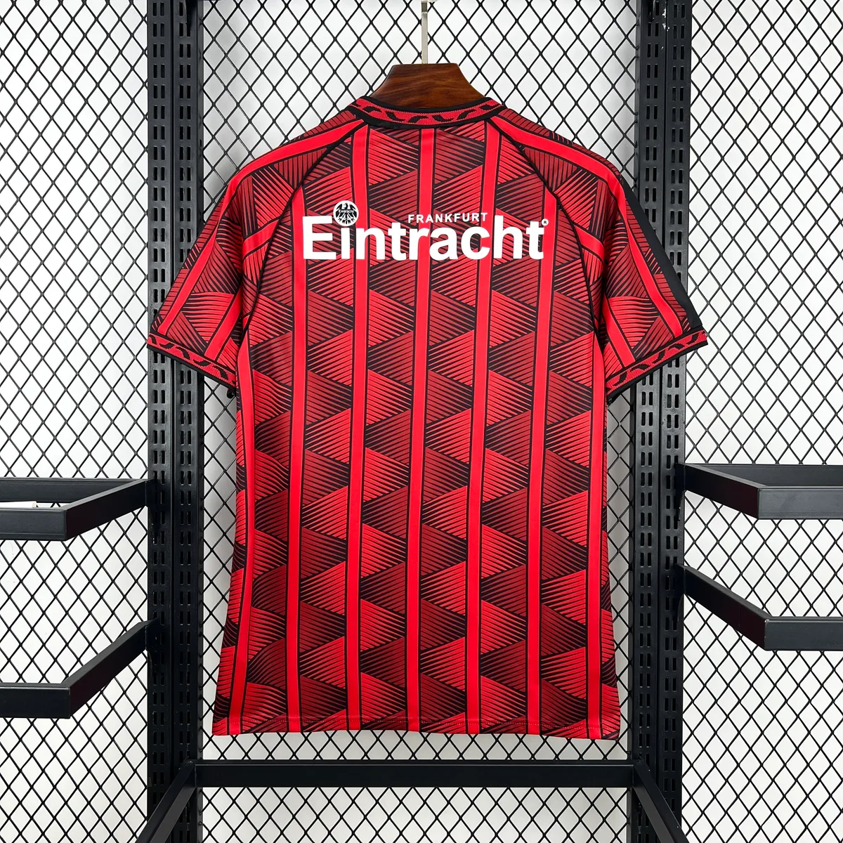 Retro Eintracht Frankfurt 1995/96 Home Jersey, foto 2