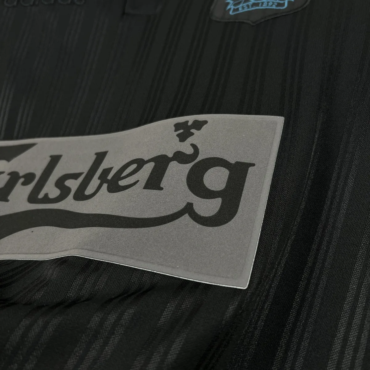 Retro Liverpool 1995/96 Black Jersey, foto 3