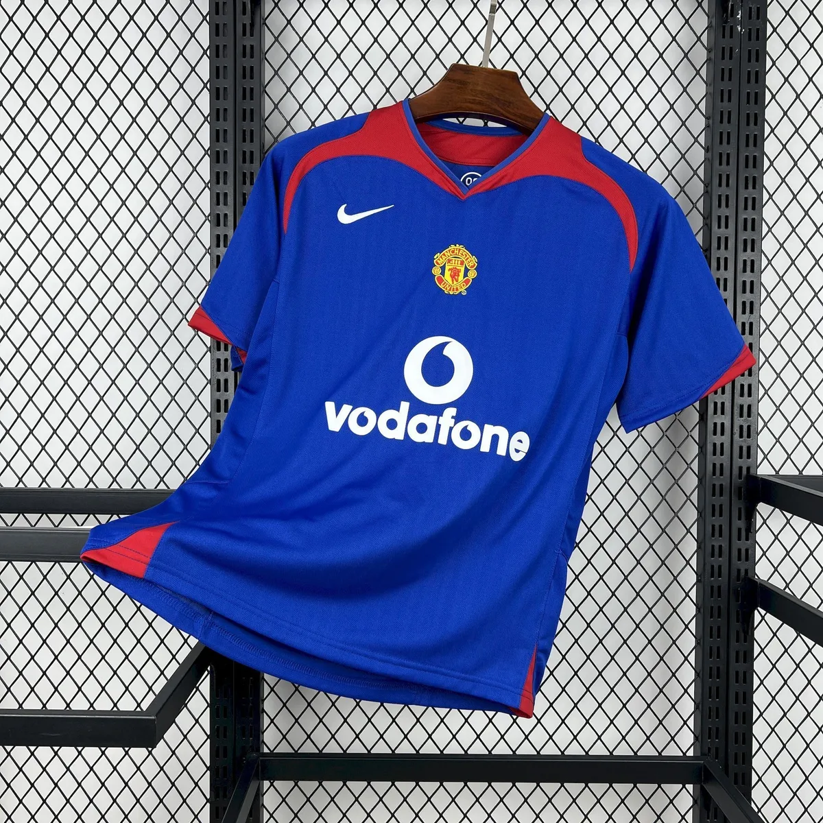 Retro Manchester United 2005/06 Away Jersey, foto 1