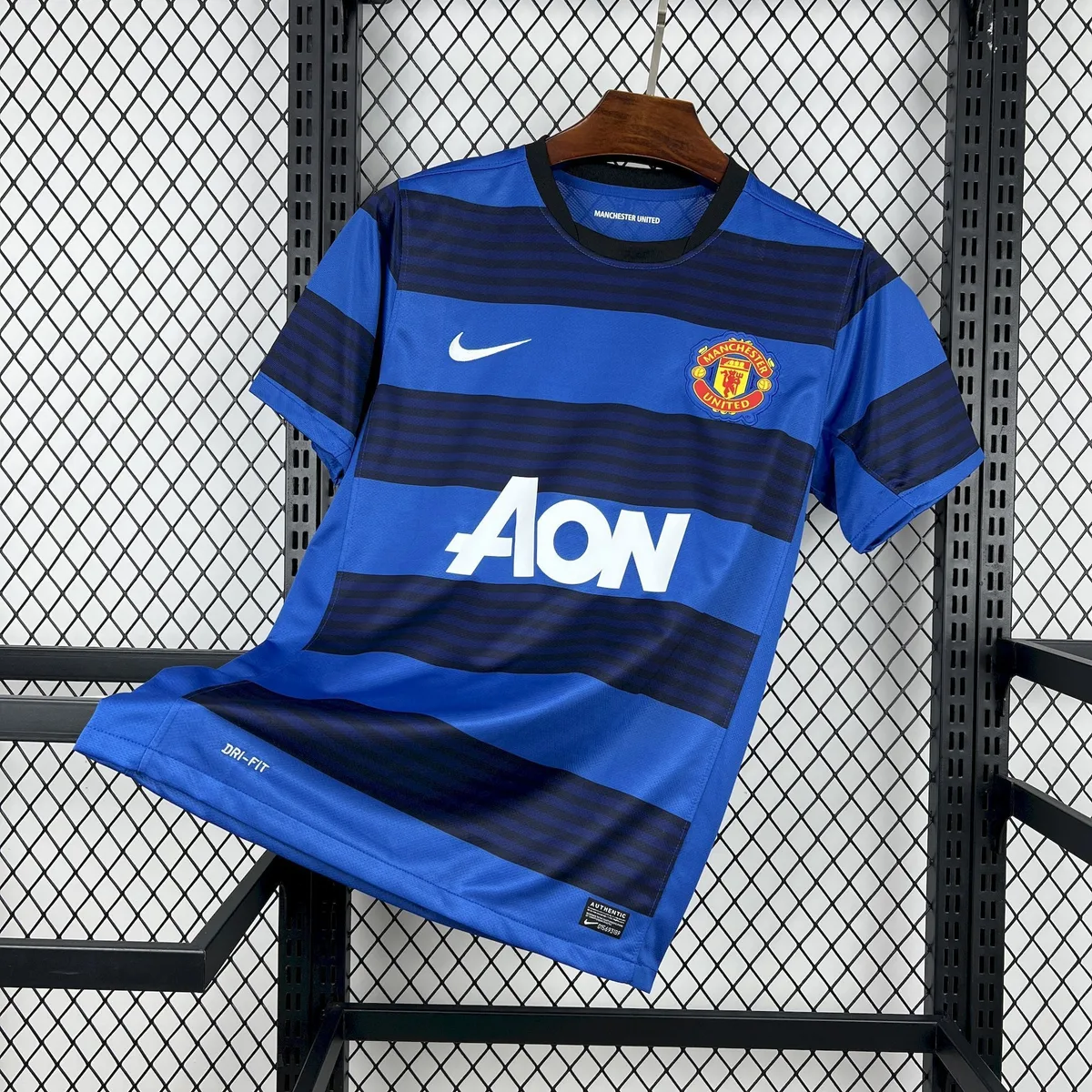 Retro Manchester United 2011/13 Away Jersey, foto 1