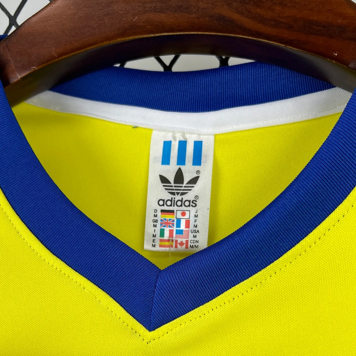 Retro Nottingham Forest 1977/78 Away Jersey, foto 4