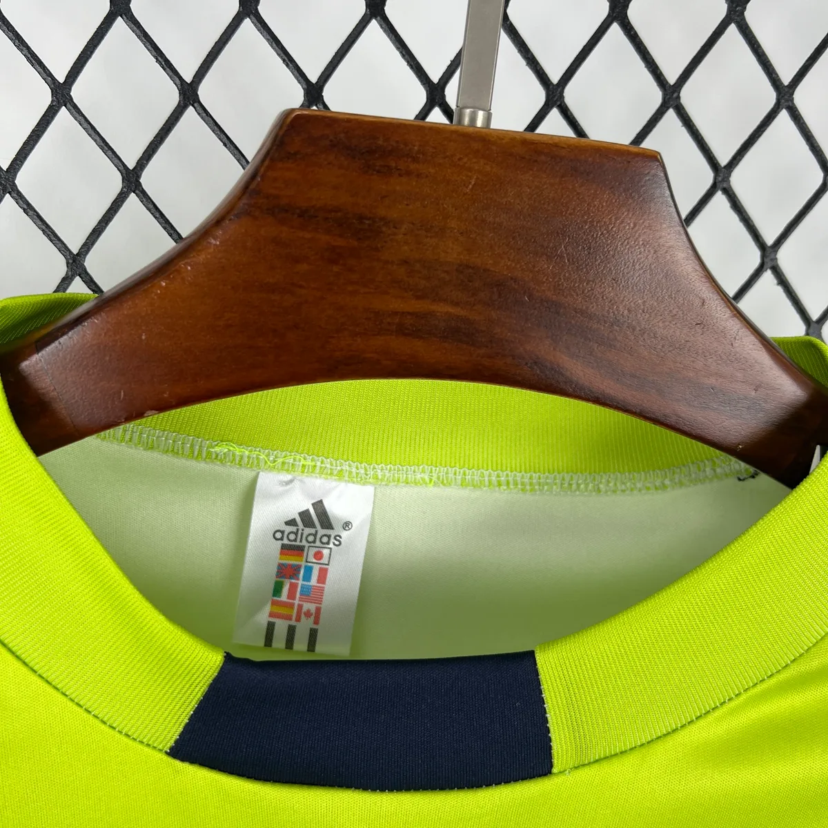 Retro Real Madrid 1999/00 Goalkeeper Long Sleeve Jersey, foto 2