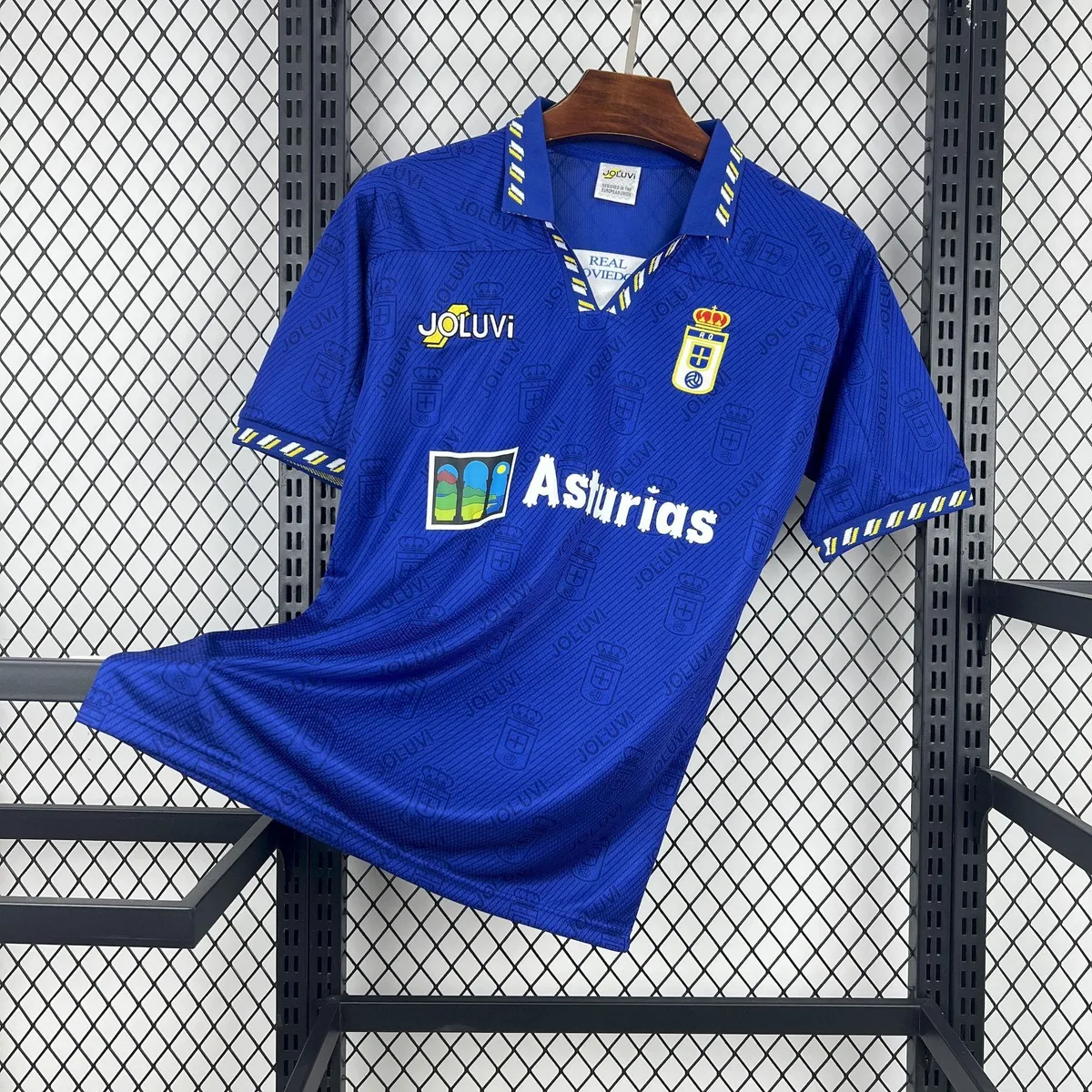 Retro Real Oviedo 1995/96 Home Jersey, foto 1