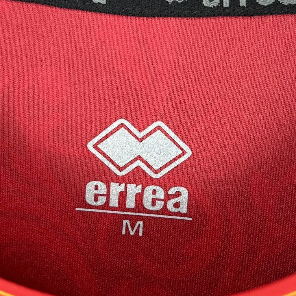 Sheffield United 2024/25 New Year Jersey, foto 5