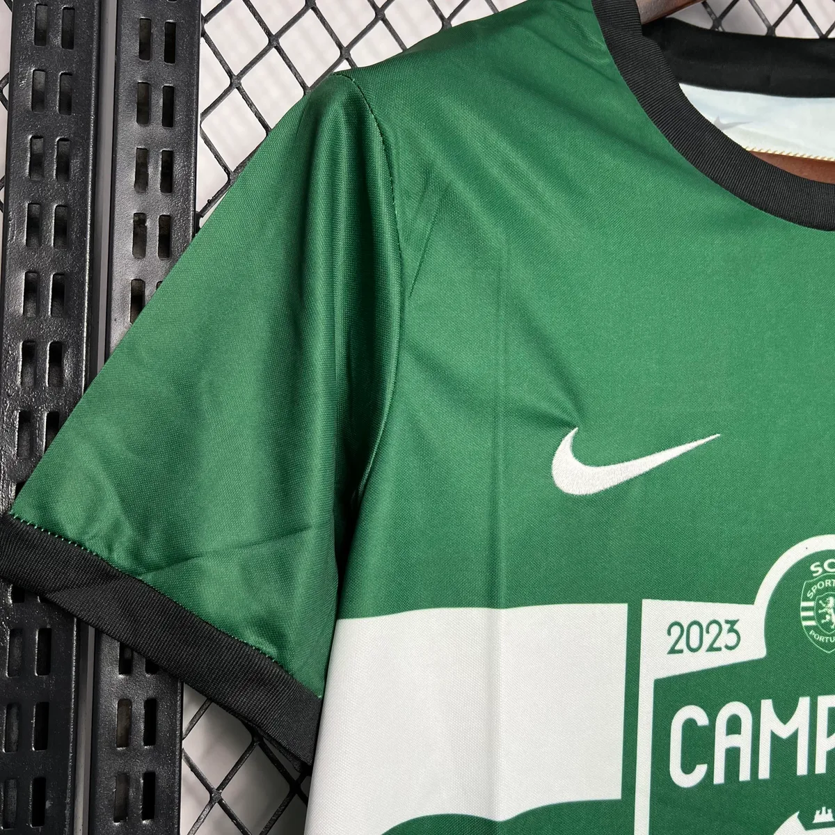 Sporting CP 2023/24 Champion Edition Jersey, foto 3