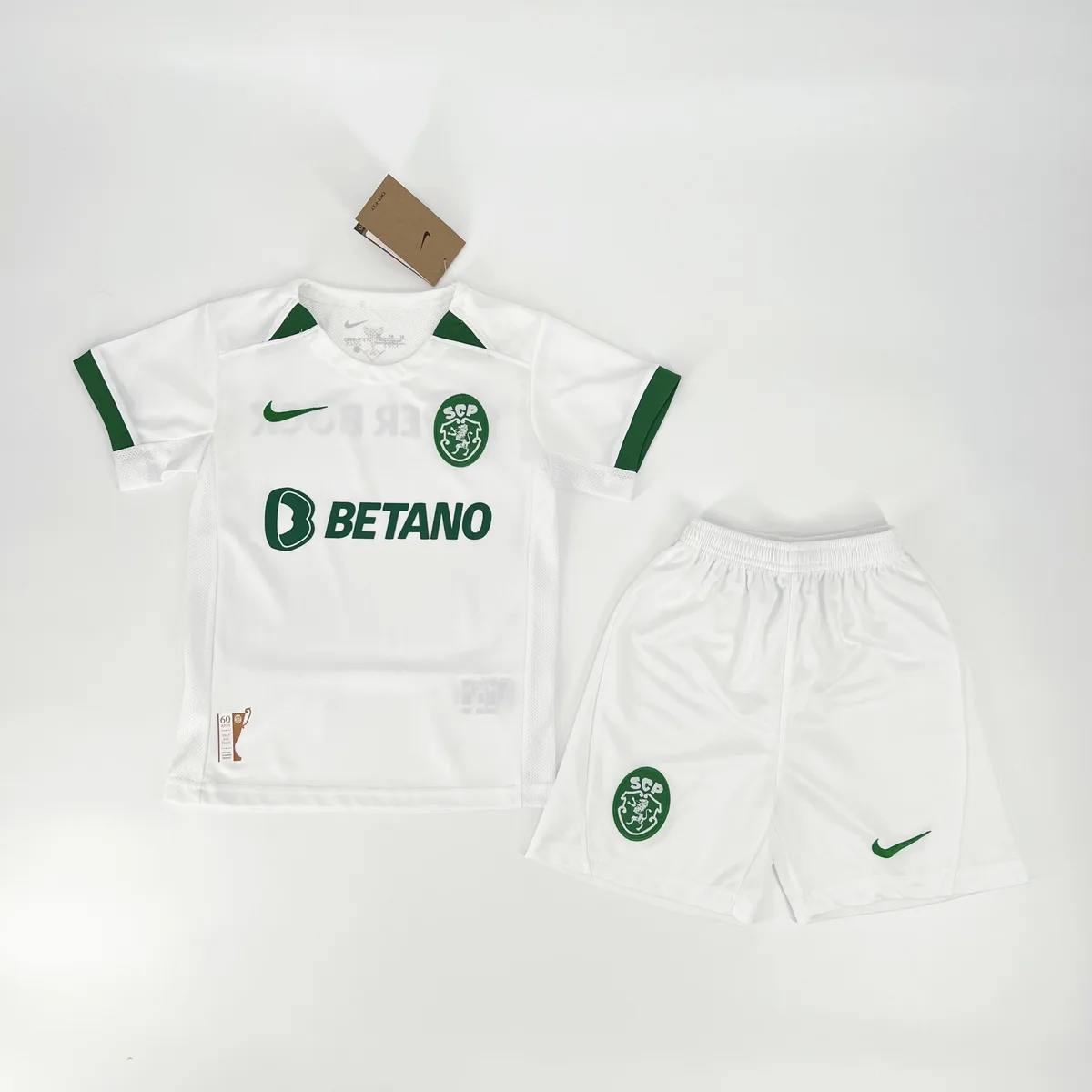 Sporting CP 2024/25 Souvenir Kids Kit 16-28, foto 1