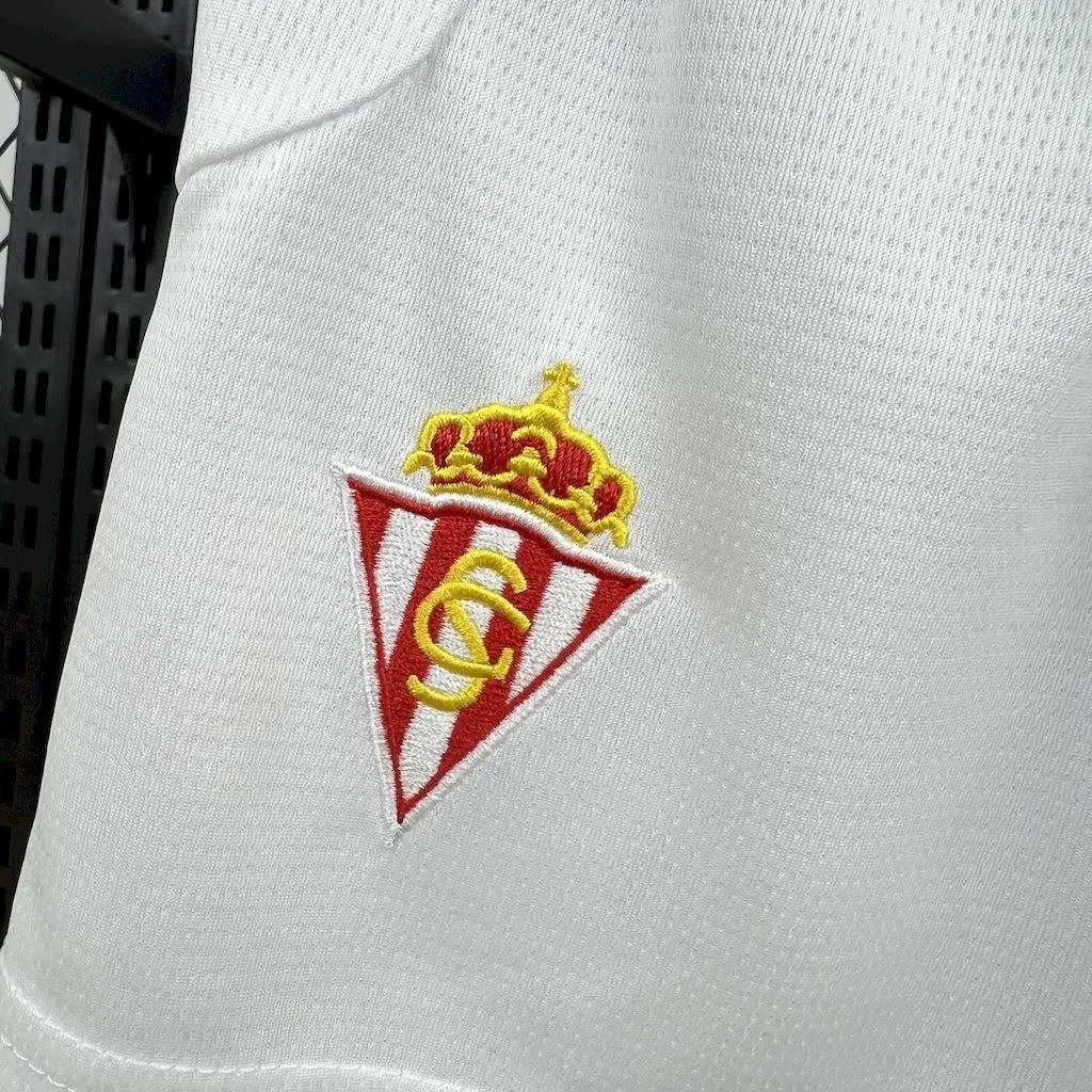 Sporting de Gijon 2024/25 Home Kids Kit, foto 5