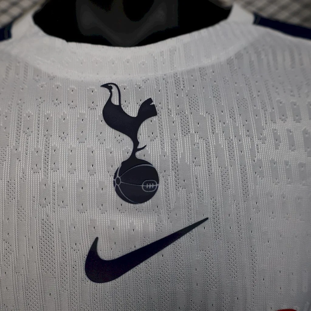 Tottenham Hotspur 2025/26 Home Jersey Player Version, foto 4