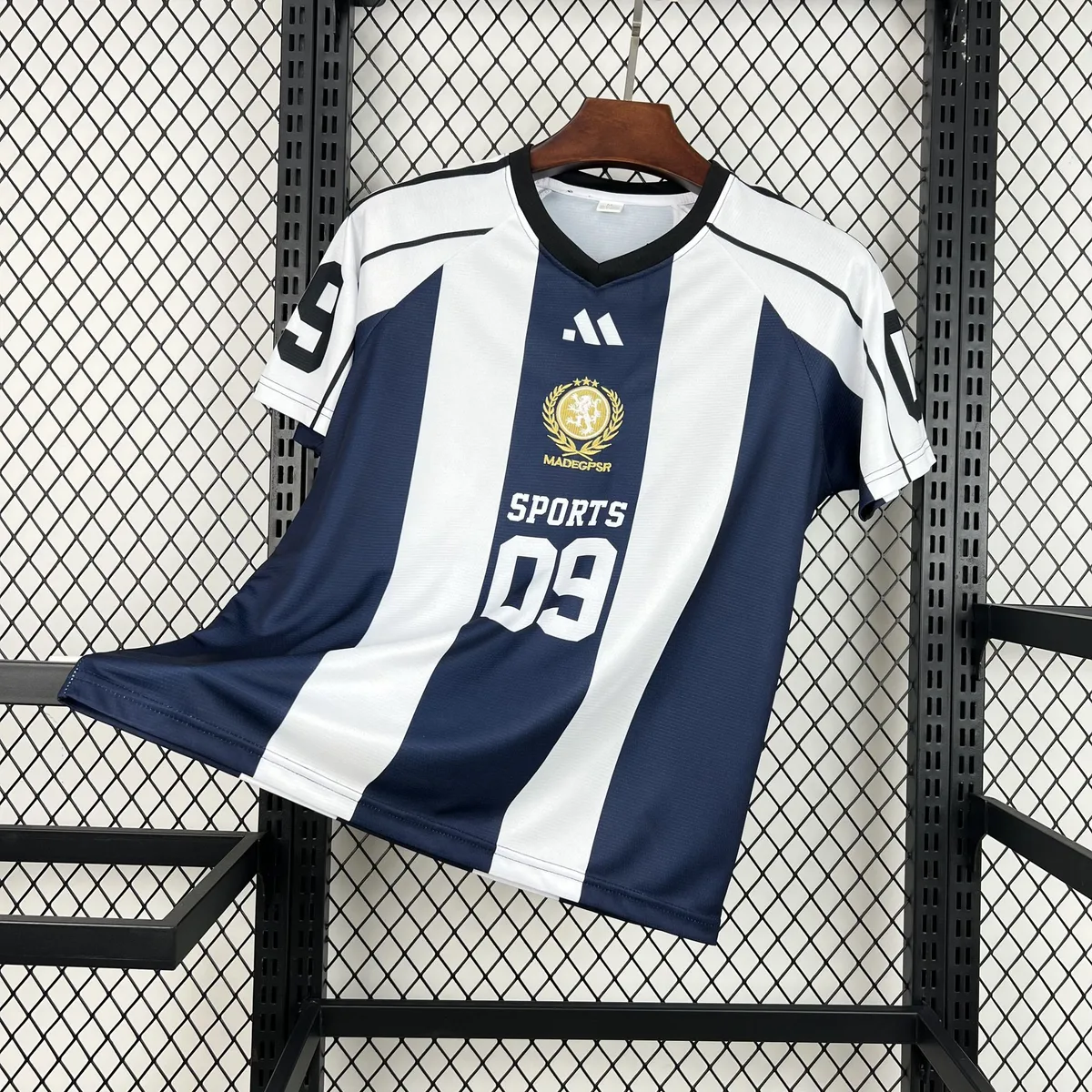 Unisex Light Blue Striped 2026 World Cup Style V-Neck Soccer Jersey 1, foto 1