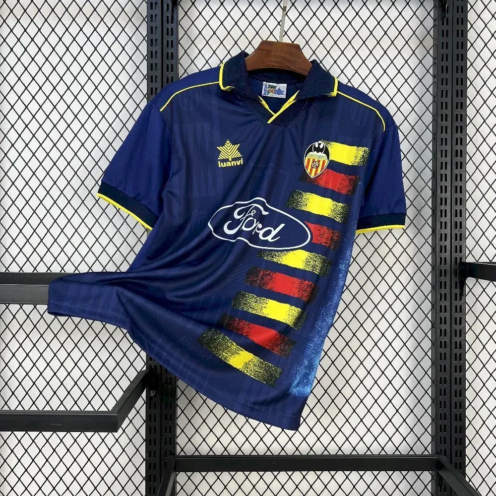 Valencia CF 1996/97 Away Retro Jersey, foto 1
