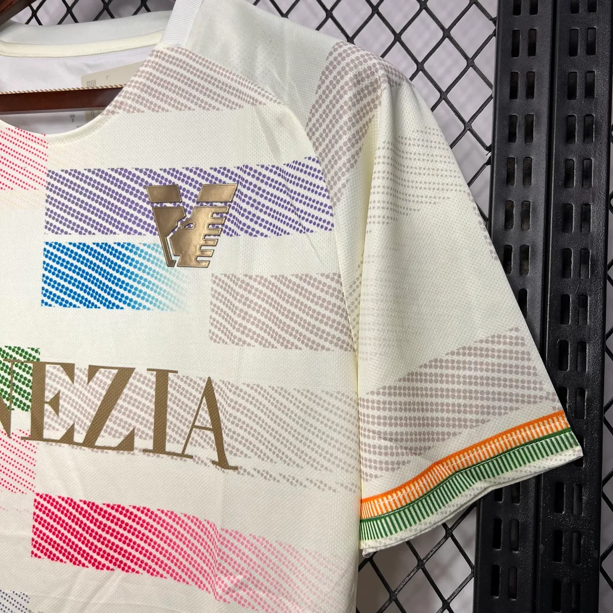 Venezia FC 2024/25 Special Edition White Jersey, foto 4
