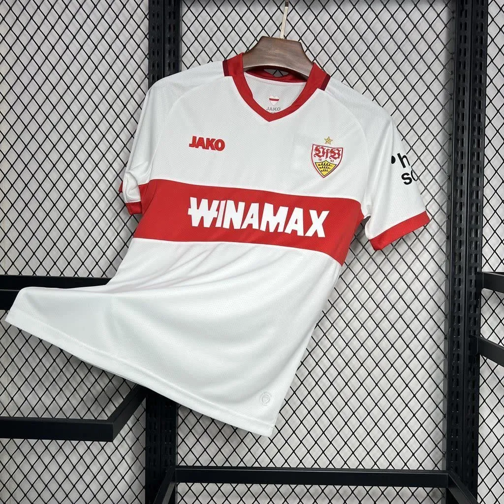VfB Stuttgarts 2024/25 Home Jersey, foto 1