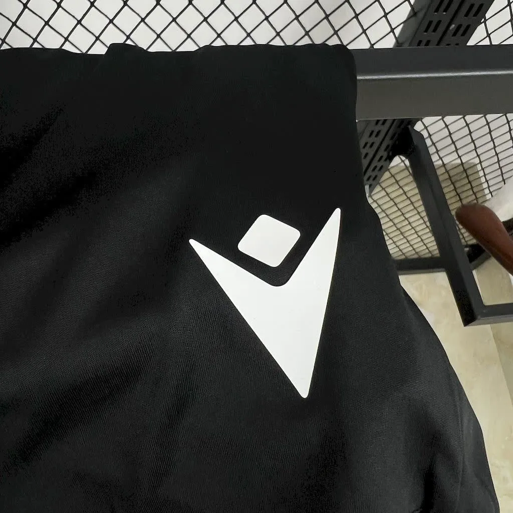 Vitoria de Guimaraes 2024/25 Away Kids Kit, foto 2