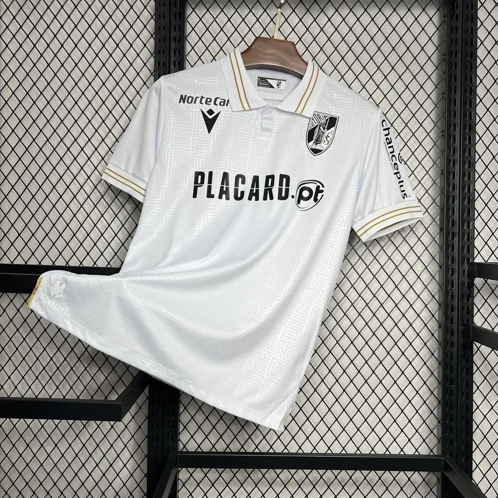 Vitoria de Guimaraes 2024/25 Home Jersey, foto 1