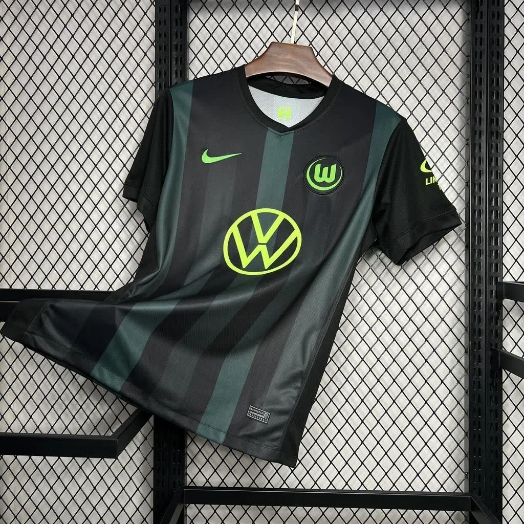 Wolfsburg 2024/25 Away Jersey, foto 1