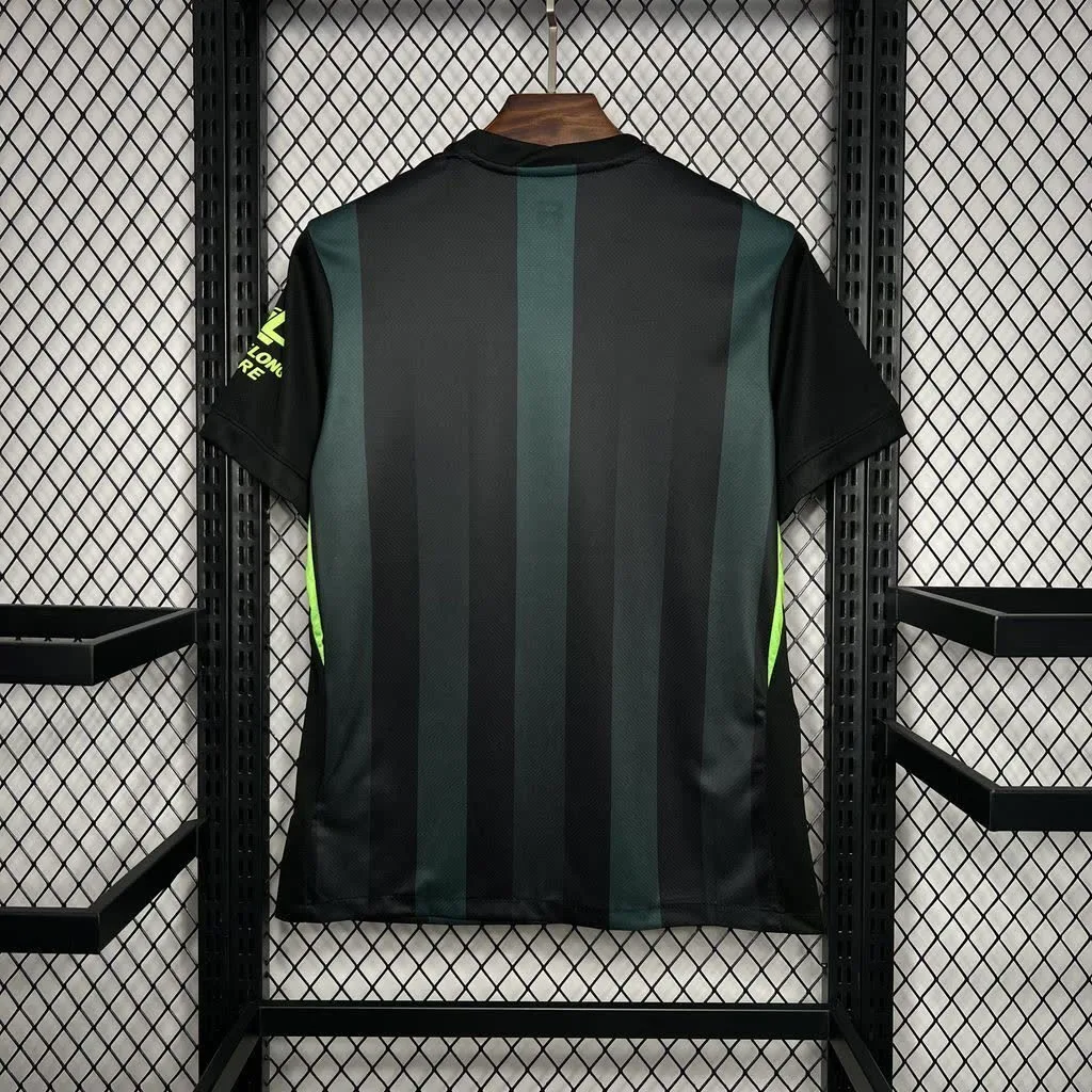 Wolfsburg 2024/25 Away Jersey, foto 3
