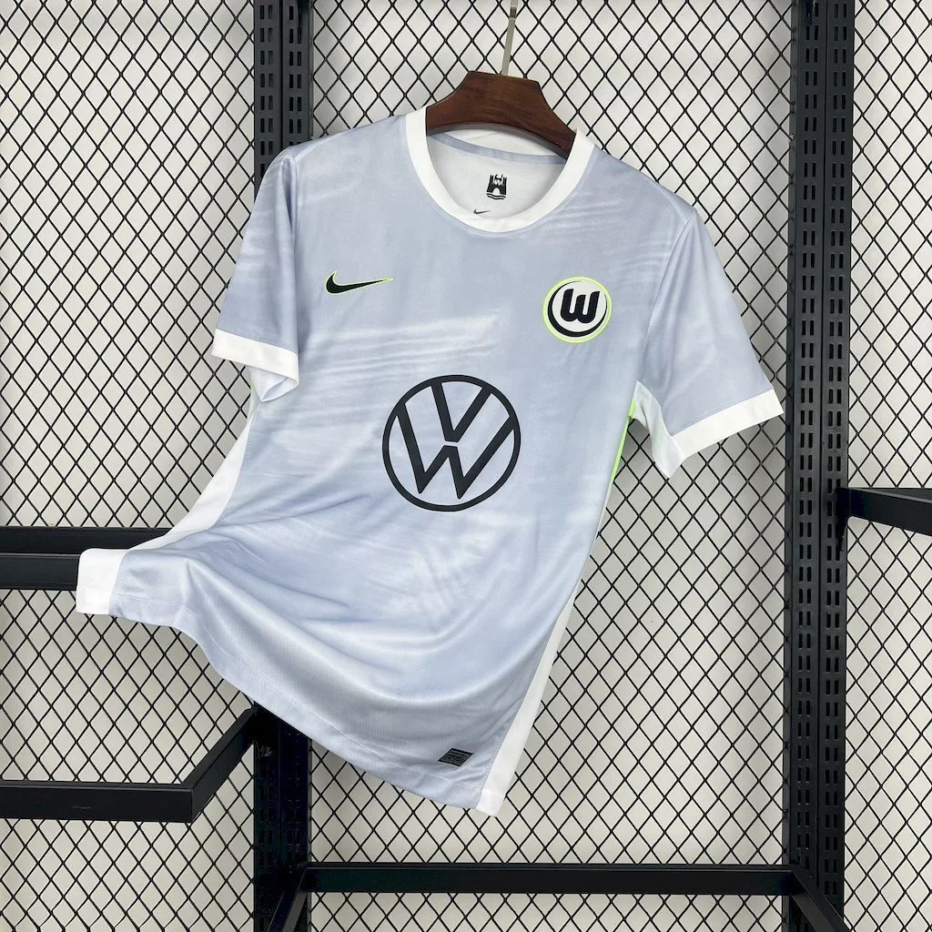 Wolfsburg 2025/26 Away Jersey, foto 1