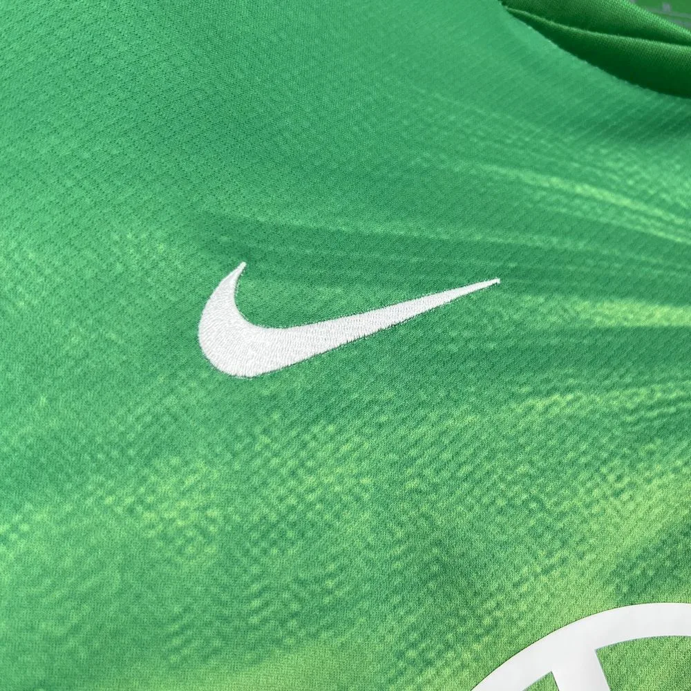 Wolfsburg 2025/26 Home Jersey, foto 6