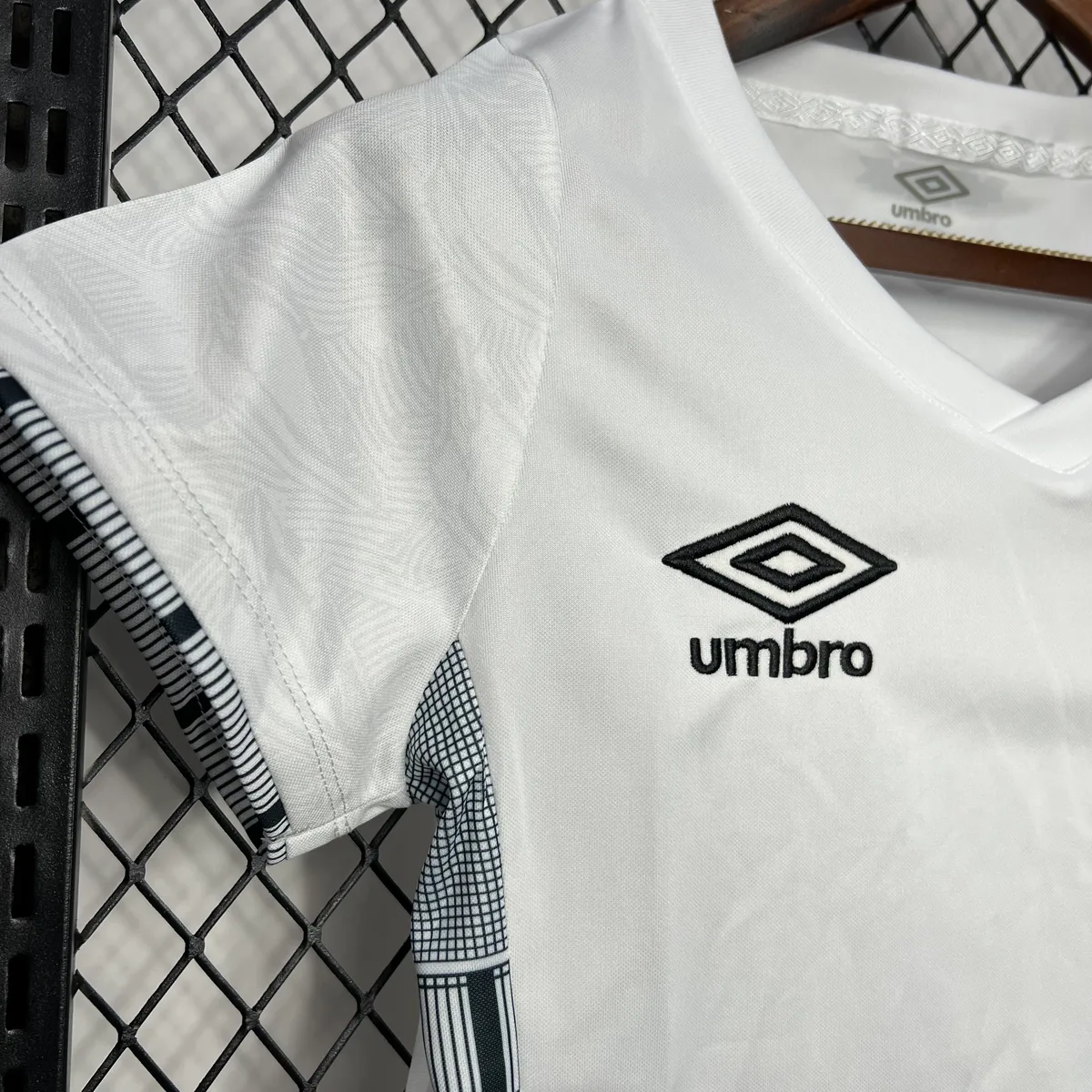 Women's Santos 2024/25 Home Jersey, foto 2